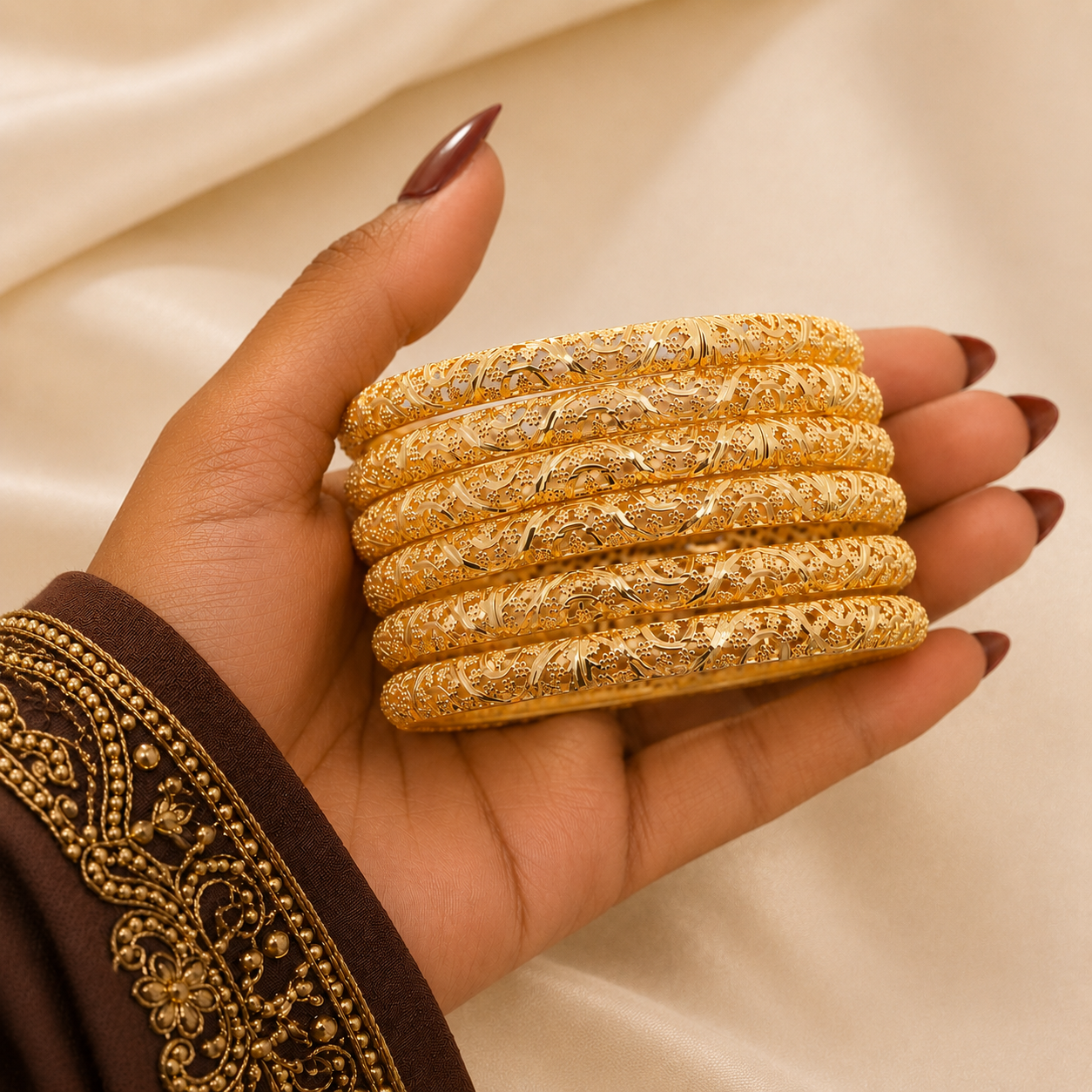 Elegant Gold 6PCS Bangles