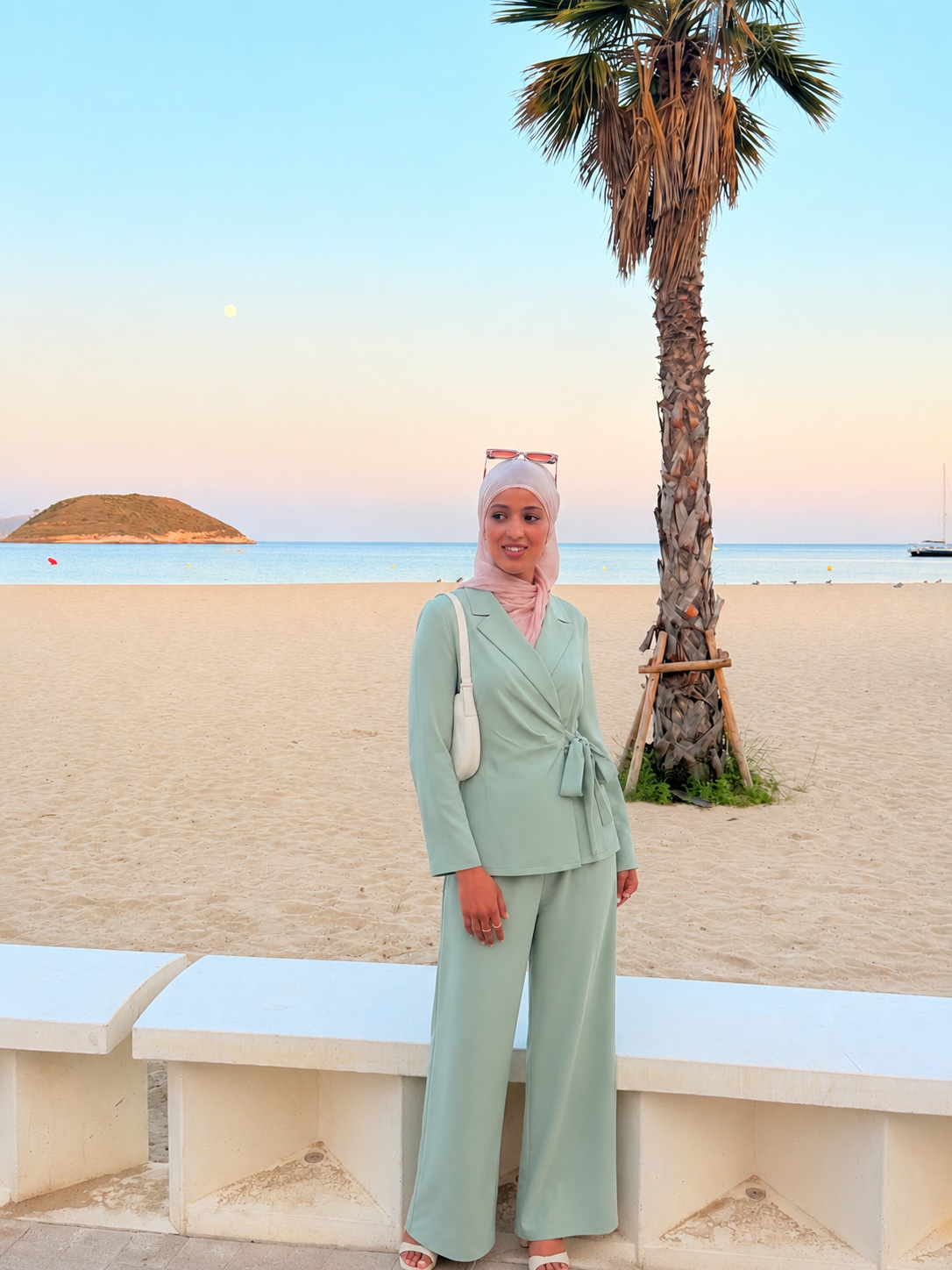 Elegante women Suit