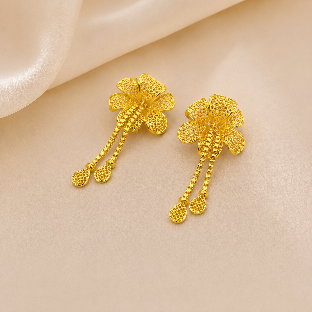 Elegant Gold Bridal Jewelry Set