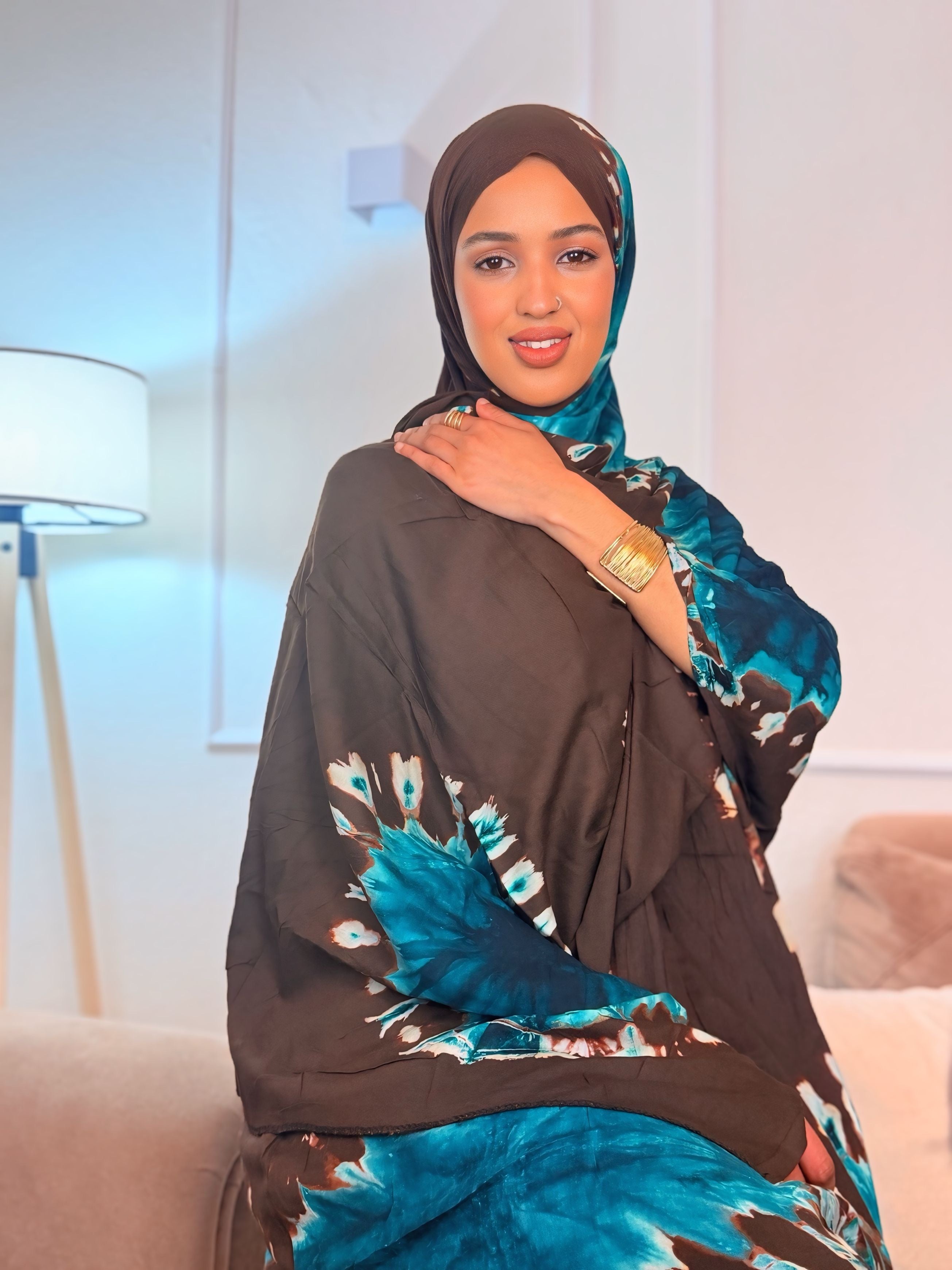 Qalbi dhaye Set dirac Karis