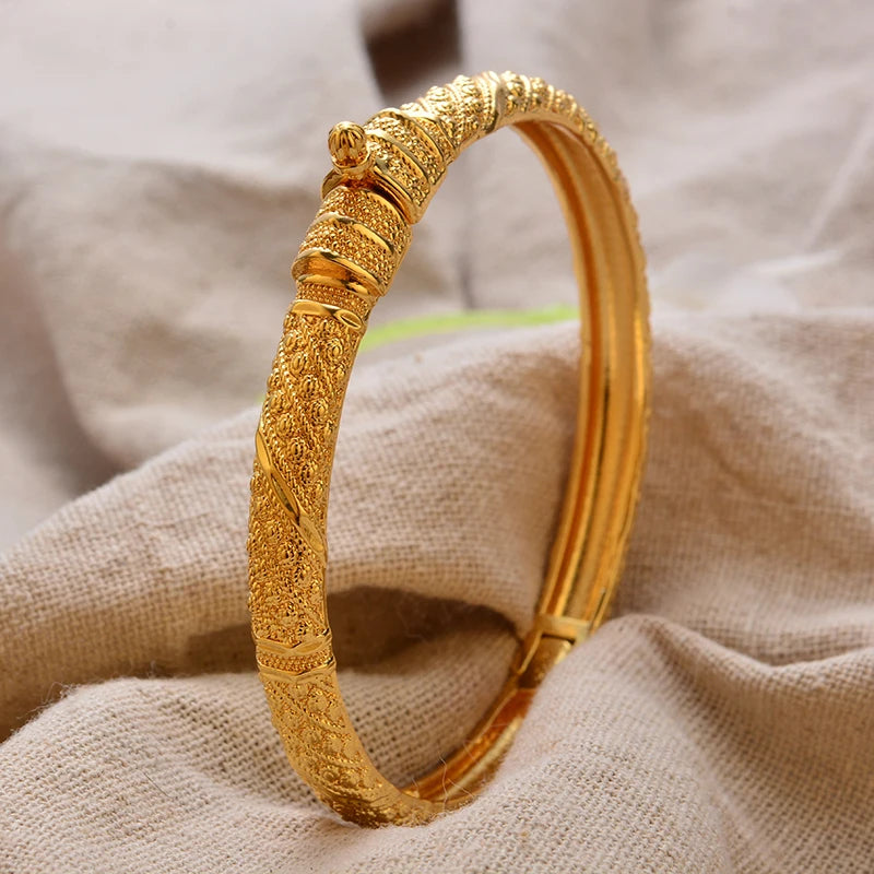 Elegant Gold Bangle Bracelet