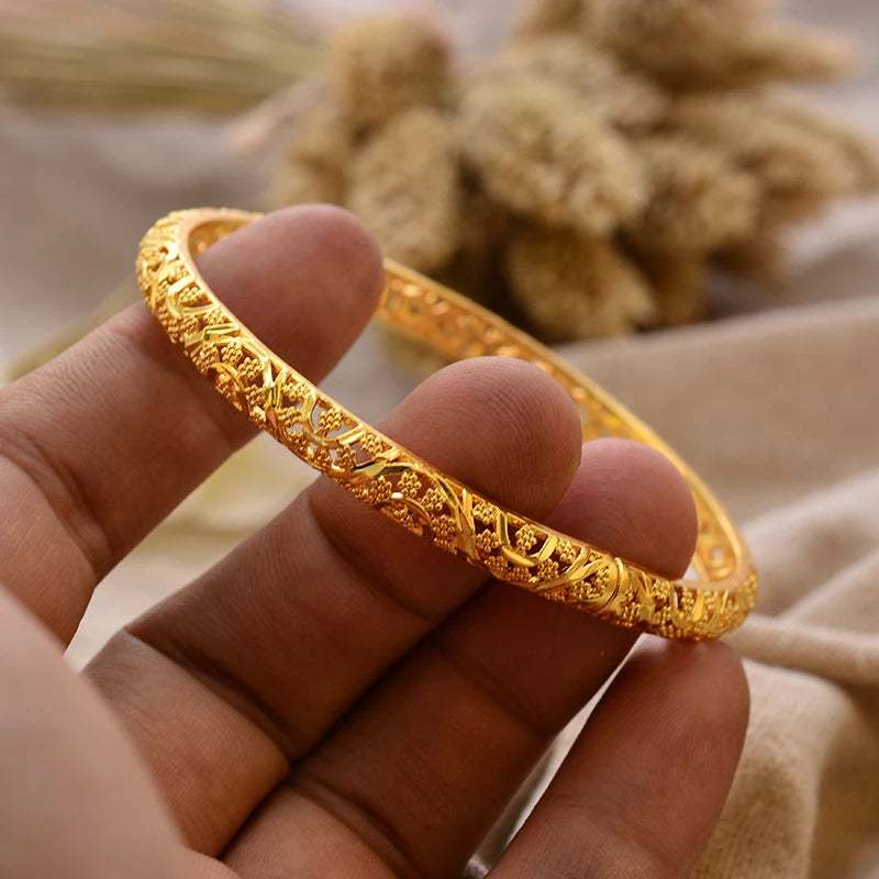 Elegant Gold Bangle Bracelet