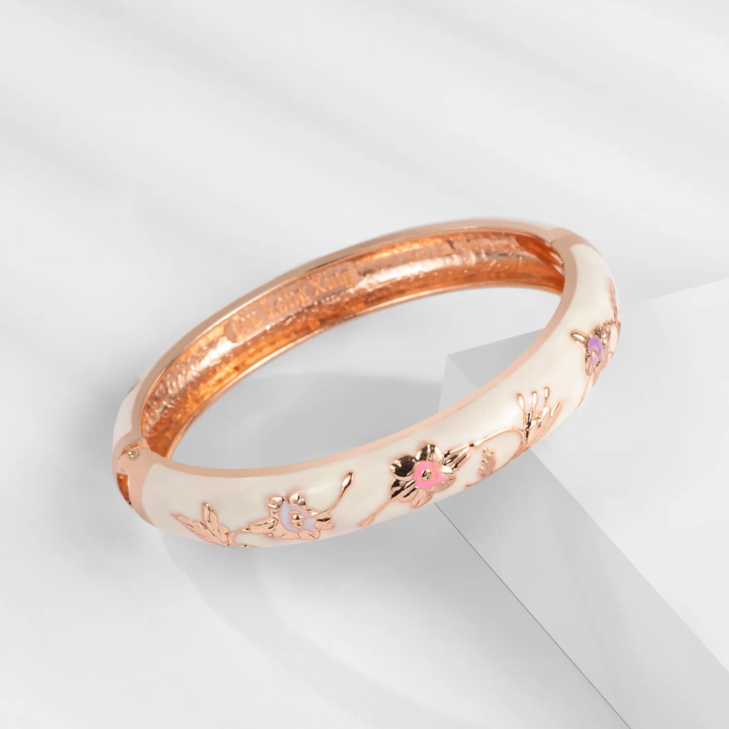 Premium Enamel Bangle Set