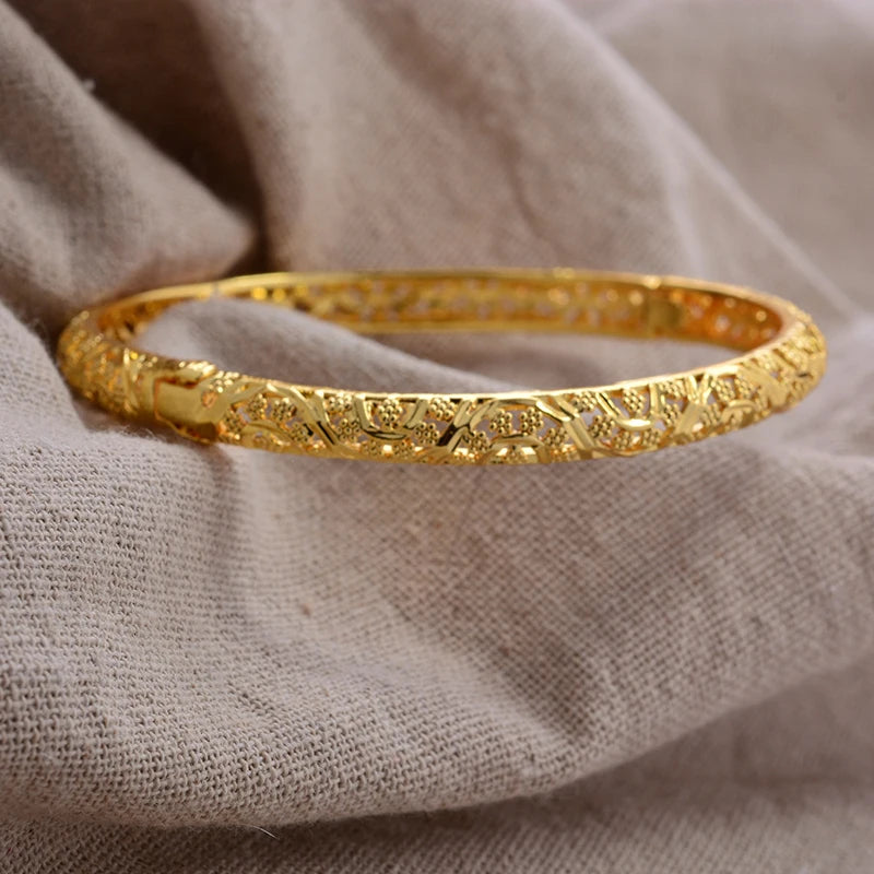 Elegant Gold Bangle Bracelet