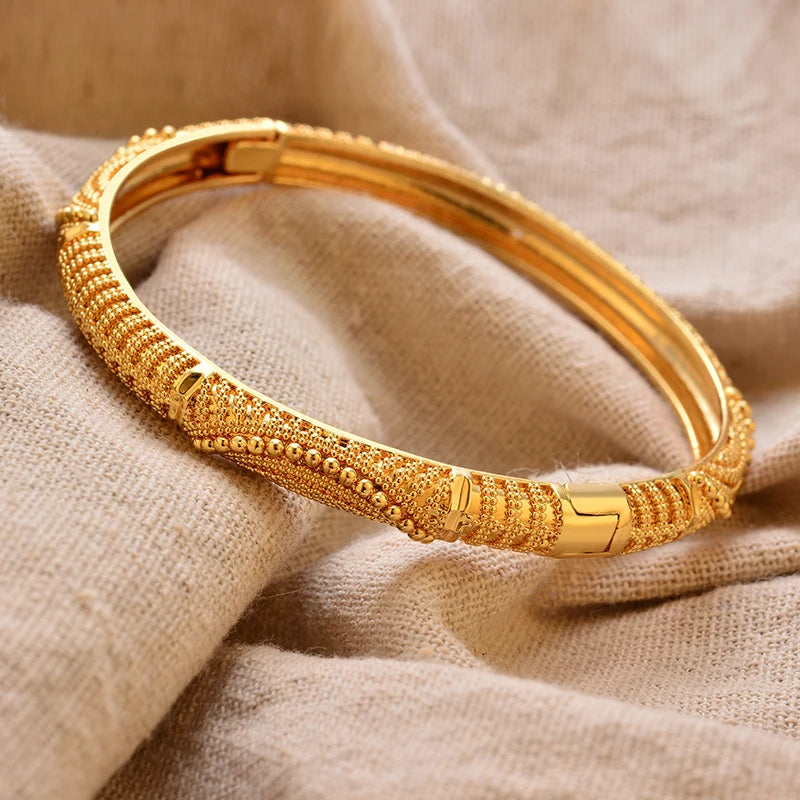 Elegant Gold Bangle Bracelet